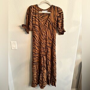 Faithful the Brand Maggie Midi Dress Tiger Print Size 6